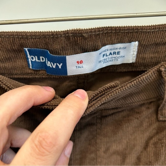 Old Navy high rise flare brown corduroys 10tall - Picture 3 of 6